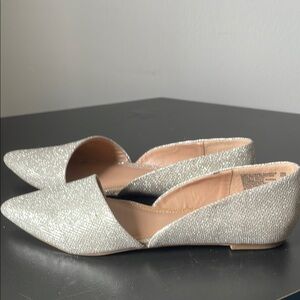 Elegant Silver Women's Flats